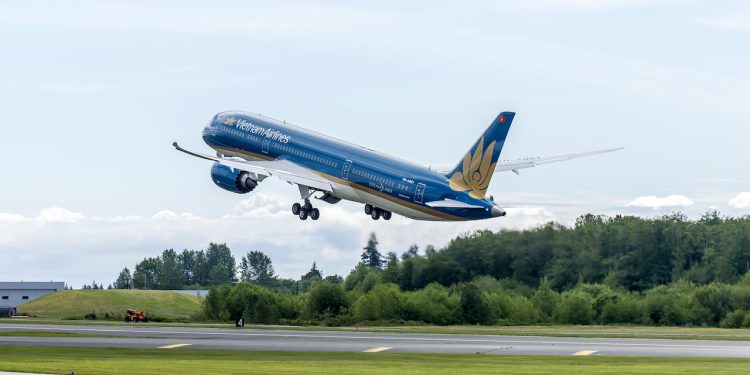 Vietnam Airlines Rusya uçuşlarını askıya aldı