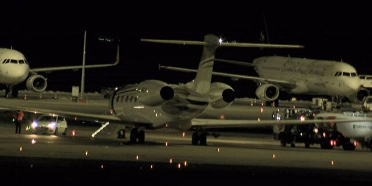 Abramovich’in özel jeti İstanbul’dan ayrıldı