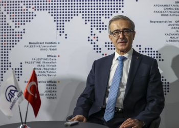 İsmail Demir: Teknolojik gelişmelerde önde gelen ülke olmak zorundayız