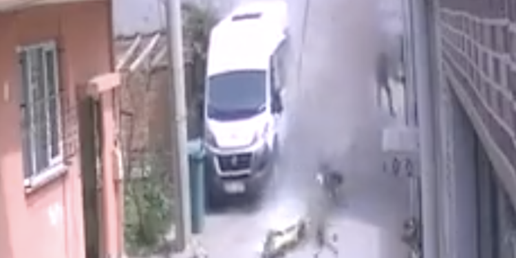 Bursa’daki eğitim uçağı kazası kameraya yansıdı