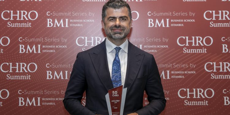 Abdulkerim Çay, Türkiye’nin en etkin insan kaynakları yöneticileri arasında gösterildi