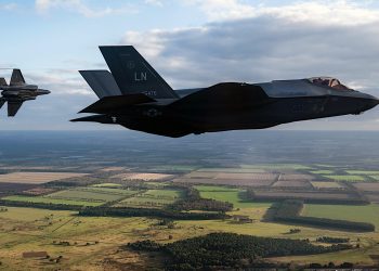 NATO-Rusya gerginliği: F-35’ler havalandı