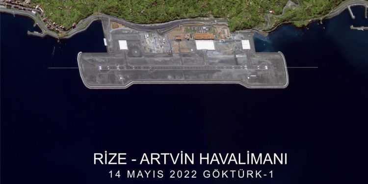 Göktürk-1 uydusu Rize-Artvin Havalimanı’nı görüntüledi
