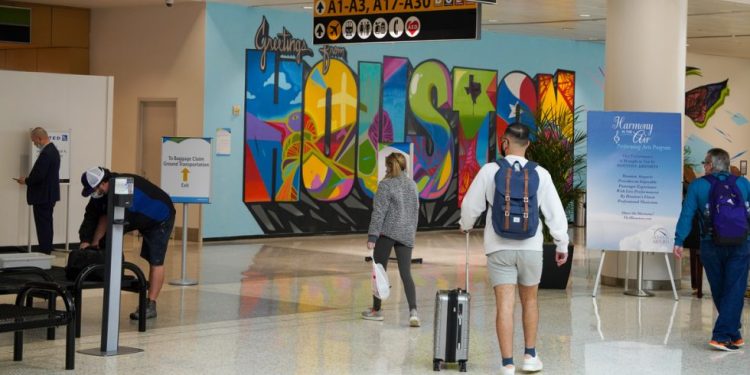 ABD’li havayolları varış öncesi test koşullarının kaldırılmasını istiyor