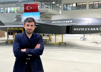 Selçuk Bayraktar, Kızılelma’nın boyalı halini paylaştı