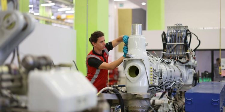 THY Teknik, ilk B777-300ER iniş takımı bakımını tamamladı