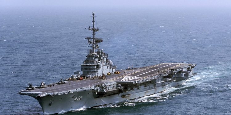 Brezilya’nın uçak gemisi İzmir’de sökülecek