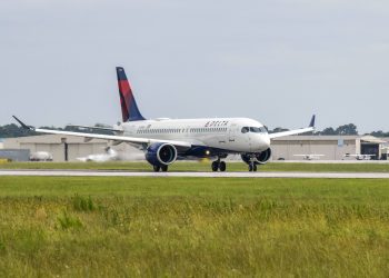 Delta, 12 adet A220-300 siparişi verdi
