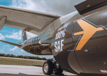 Embraer E195-E2 yüzde 100 SAF ile test uçuşu yaptı