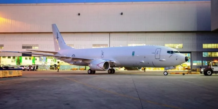 Yeni Zelanda’nın ilk P-8A Poseidon’u boyahaneden çıktı