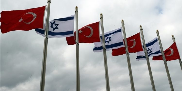 Türkiye ve İsrail 71 yıl sonra havacılık anlaşmasına imza attı