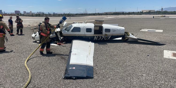 ABD’de 2 uçak çarpıştı: 4 ölü