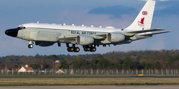 Rusya: İngiliz keşif uçağı, Rus sınırını ihlal etti