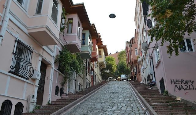 Eminönü’nden Alibeyköy’e Bölüm 3: Balat’dan Alibeyköy’e