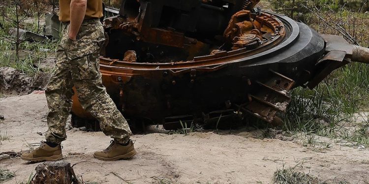 Rusya: Ukrayna’ya ait 3 savaş uçağını havada vurduk