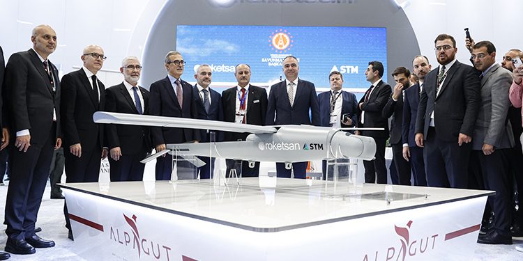 Alpagut tanıtıldı: İHA’ların ulaşamayacağı bölgelerde görev yapacak