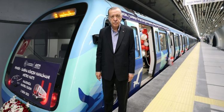 Cumhurbaşkanı Erdoğan, Pendik-Sabiha Gökçen Metro Hattı’nı hizmete açtı