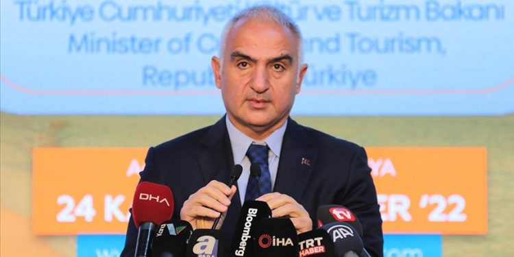 Bakan Ersoy: Turizmde Türkiye olarak Süper Lig’deyiz