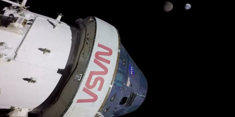 NASA’nın Orion kapsülü rekor kırdı: En uzak noktaya ulaştı