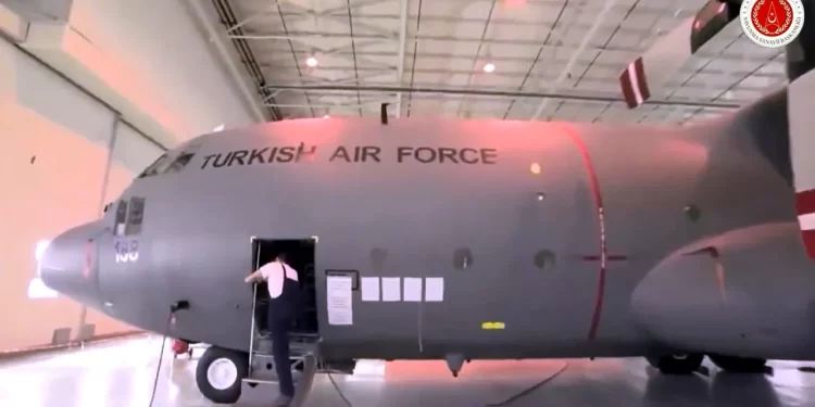 Türk Hava Kuvvetleri’ne 11’inci C-130 uçağı teslim edildi