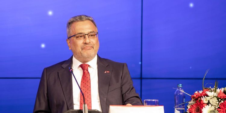 THY, uluslararası öğrencileri indirimli uçuracak