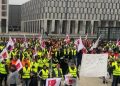 Berlin Havalimanı’ndaki uçuşlara grev engeli!
