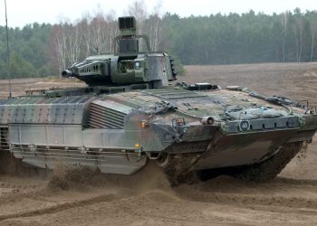 Almanya’dan Polonya’ya ‘Leopard tankı’ uyarısı