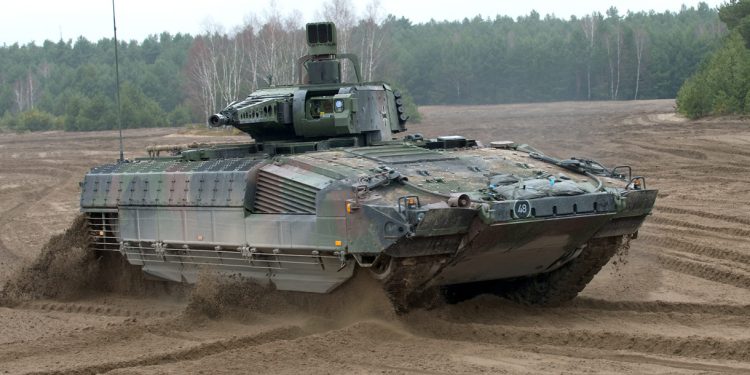 Almanya’dan Polonya’ya ‘Leopard tankı’ uyarısı