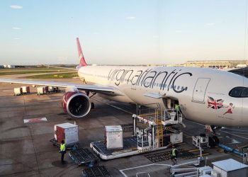 Kraliçe II. Elizabeth’in adı uçakta yaşayacak