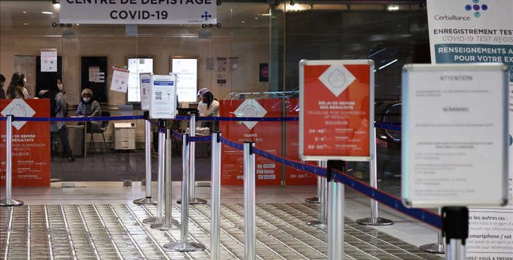 Fransa, Çin’den gelen yolculara yeni Kovid-19 tedbirleri uygulamaya başladı