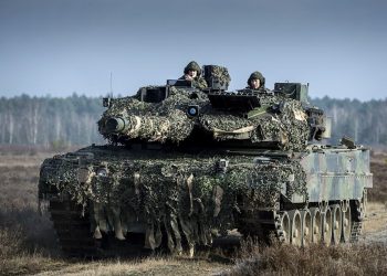 “İlk Leopard tankları Mart’ta Ukrayna’ya gidecek”