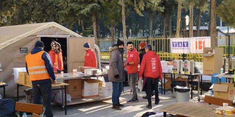 TAV, deprem bölgesine yardımlarını sürdürüyor