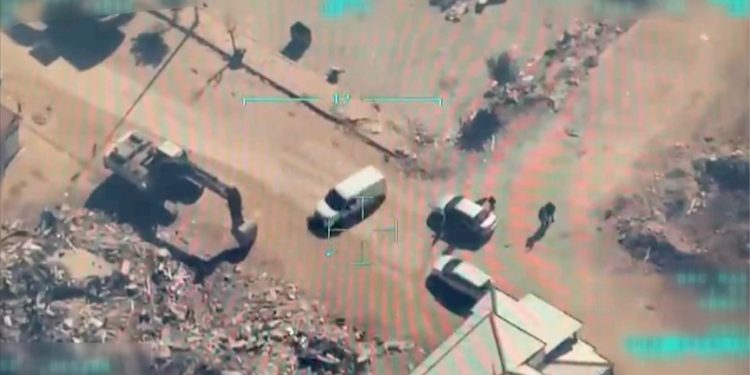 Deprem bölgesinde hırsızlık yapan şüpheliler İHA ile tespit edildi