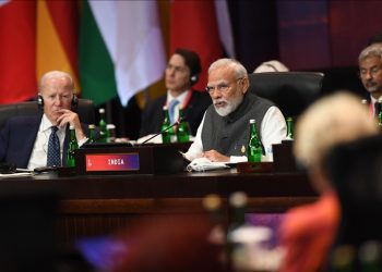 Biden ile Modi, “tarihi” uçak siparişini görüştü