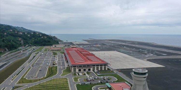 Rize-Artvin Havalimanı’nı 9 ayda kaç yolcu kullandı?