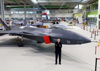 Erdoğan’dan Kızılelma ve Bayraktar TB3’lü hatıra fotoğrafı