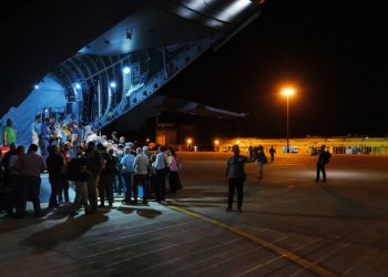 Türk vatandaşlarını Sudan’dan Koca Yusuf tahliye etti