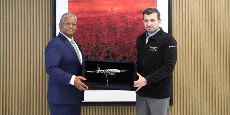 Seyşeller Cumhurbaşkanı’ndan Baykar’a ziyaret