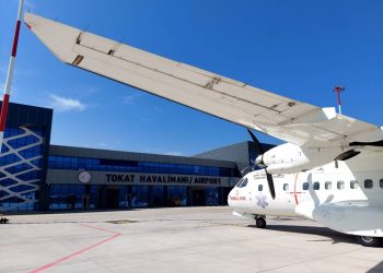 Hava Kuvvetlerine ait uçak organ nakli için havalandı