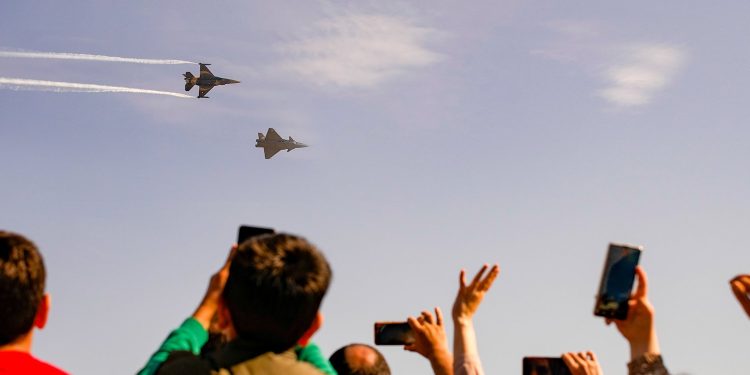 Teknolojinin, gösterilerin ve ödüllerin adresi oldu