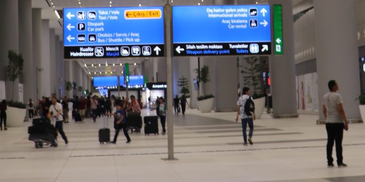 Hava yolunu kullanan yolcu sayısı 73 milyonu aştı