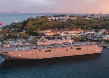 TCG Anadolu’yu 400 bine yakın kişi ziyaret etti