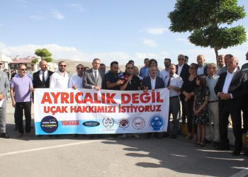 Van’ın uçak seferlerindeki sorunlar halkı zorluyor