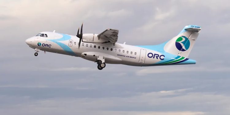 Kabini duman dolan yolcu uçağı acil iniş yaptı