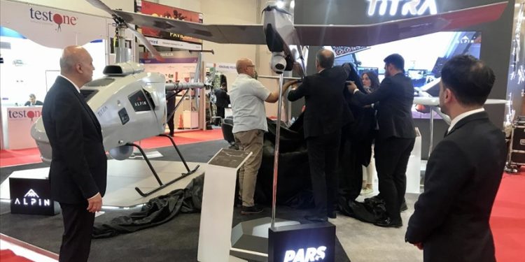 Türkiye’nin İHA’larından PARS hedefi bulacak, DELİ vuracak