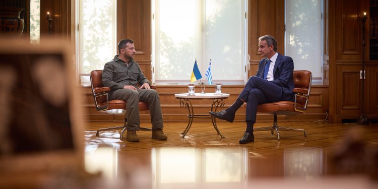 Yunanistan, F-16 pilotların eğitiminde Ukrayna’ya destek sunacak