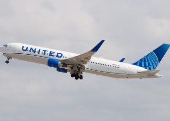 United Airlines’ın B767’si acil iniş istedi