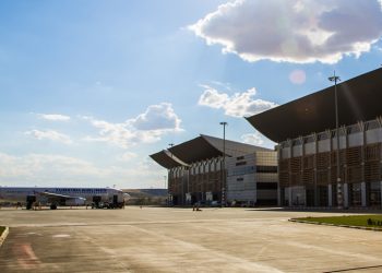 Batman Havalimanı pist bakımı için kapanıyor