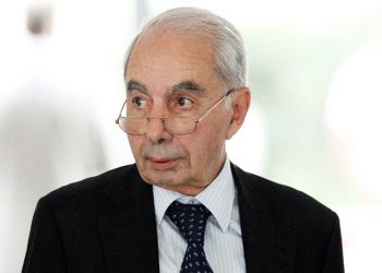 Eski İtalya Başbakanı Amato: Fransız jeti yolcu uçağını düşürdü