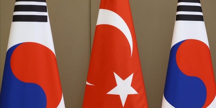 Türkiye ve Güney Kore savunma sanayinde mutabakata vardı